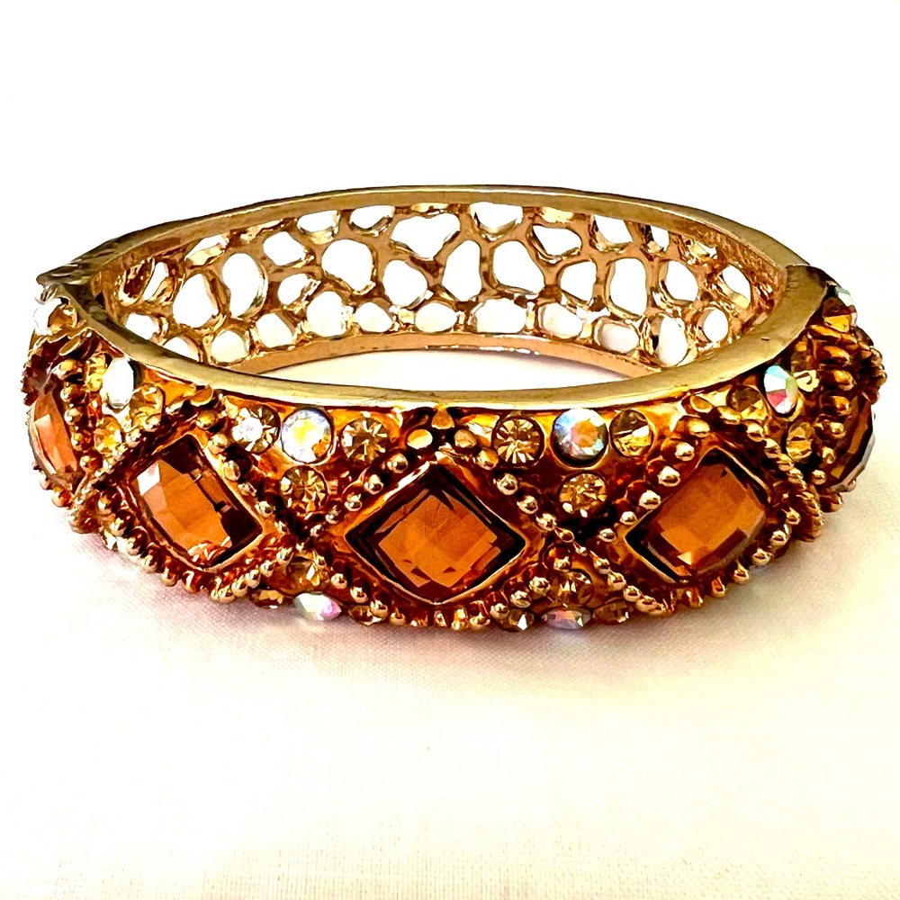 Bejeweled Hinged Bangle Bracelet Gold Tone Amber Color Magnetic Closure